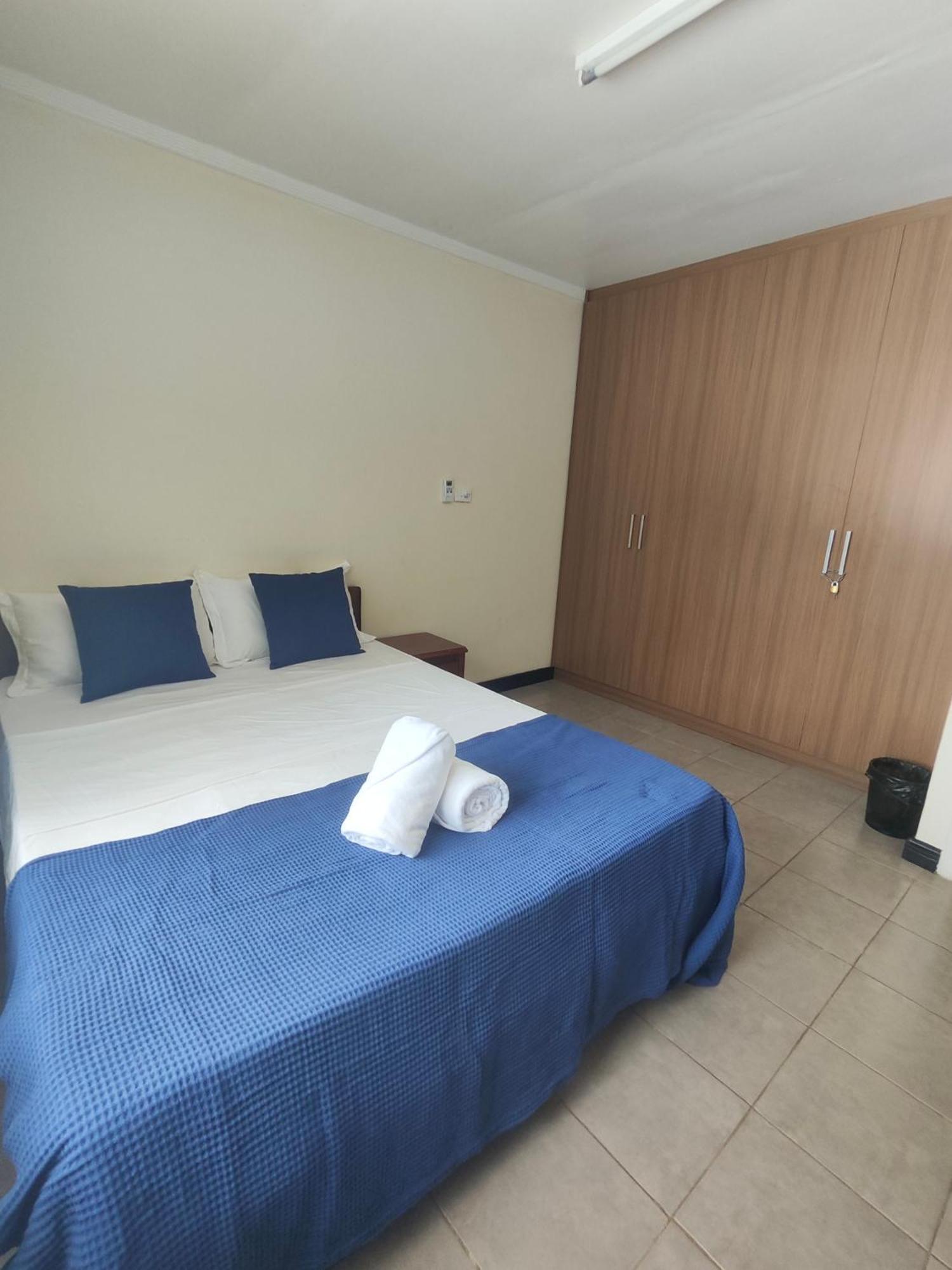 Airport Sky Economy Inn Нанди Экстерьер фото